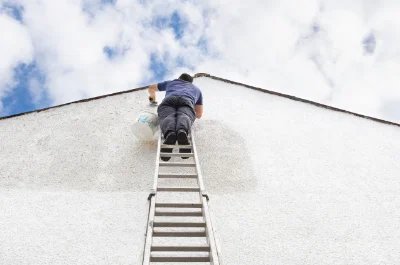 Peinture extérieure à la Baume-de-Transit — façades et ravalement